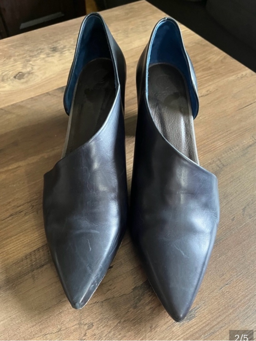 COCLICO Navy Pointed Leather Block Heel Shoes - Picture 2 of 4